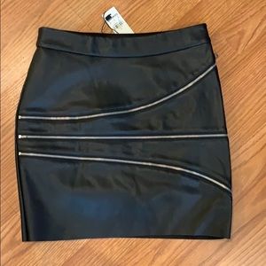 NWT Express zipper detail mini skirt